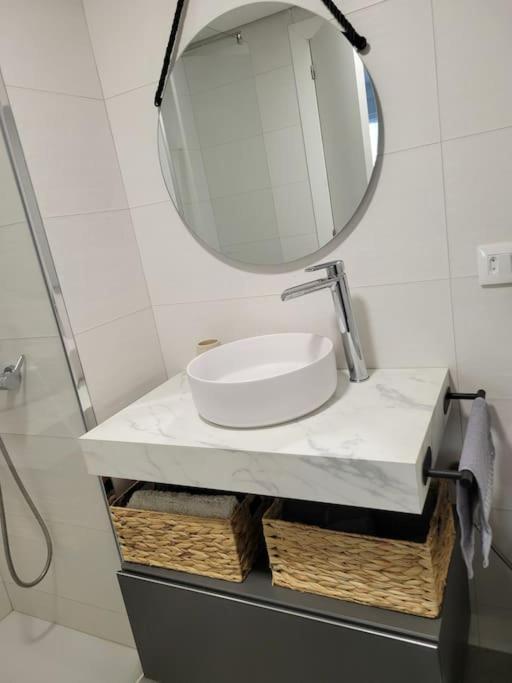 Apartamento Acogedor Con Bonitas Vistas. E-Bi-609 Bakio Kültér fotó